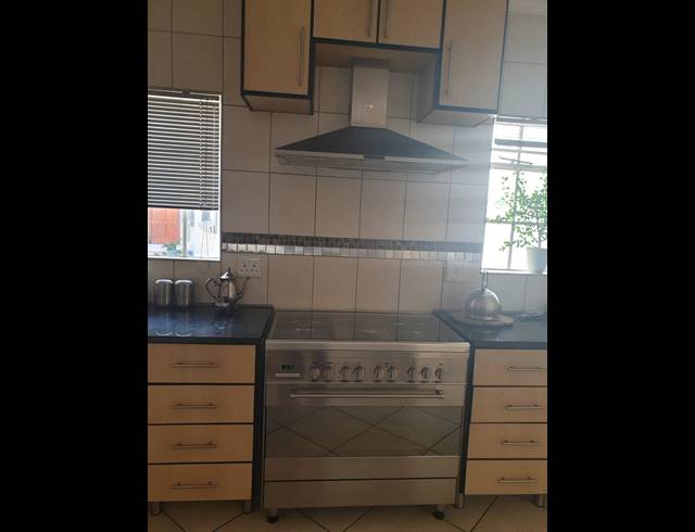 4 BEDROOM HOUSE SOLD IN FLORAUNA
